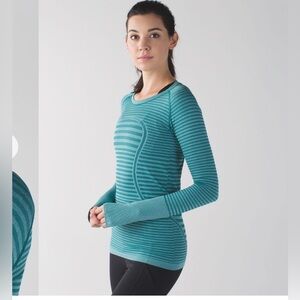 Lululemon Swiftly Tech Long Sleeve Crew Heathered Forage Teal size 4